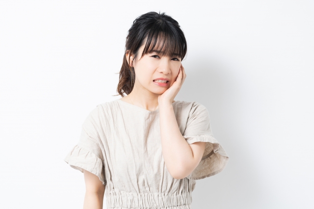 顎の痛み